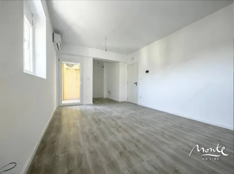 Sale, two bedroom apartment, 60m², Bar, Crna Gora - image 8