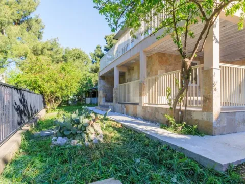 Prodaja, kuća, 123m², Šušanj, Bar - image 3