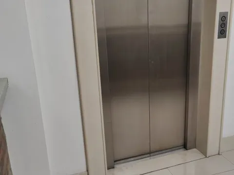 Izdavanje, poslovni prostor, 166m², Kalenić Pijaca, Vračar Sve Podlokacije - image 20