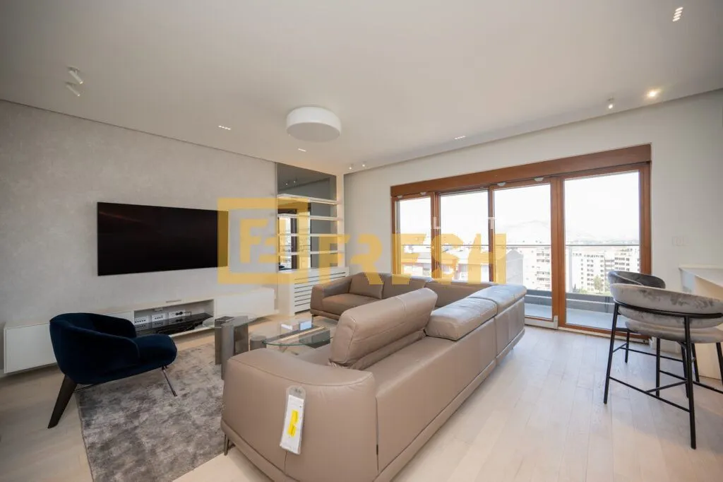 Sale, three bedroom apartment, 135m², Master Kvart, Podgorica