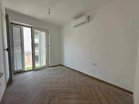 Prodaja, dvosoban stan, 63m², Mrčevac, Tivat - image 4