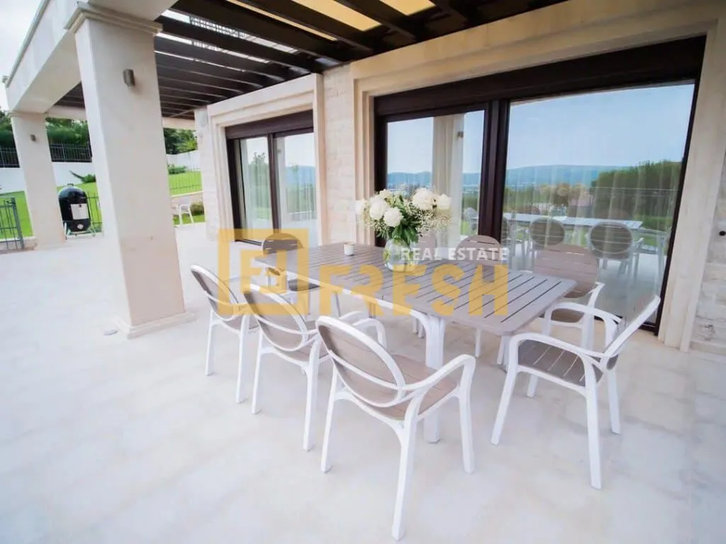 Prodaja, kuća, 750m², Tivat, Crna Gora
