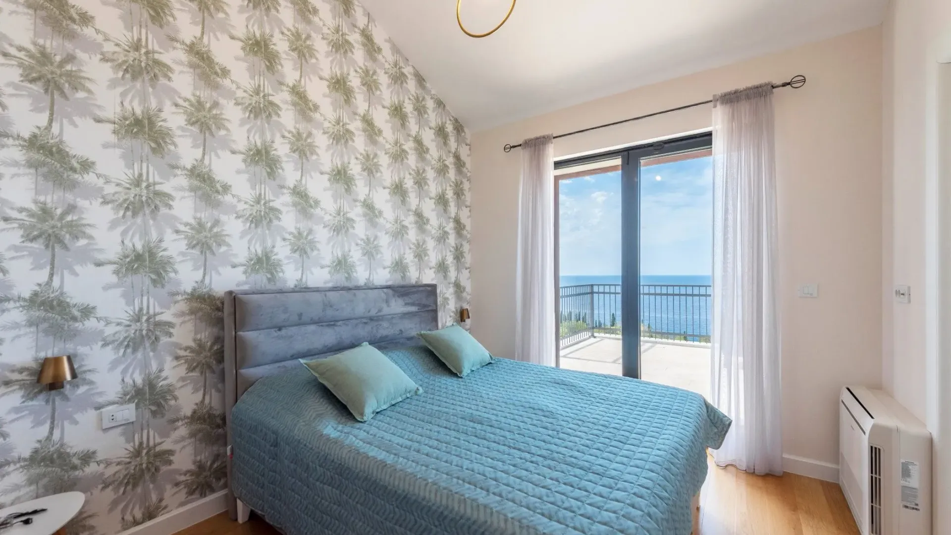 Sale, house, 256m², Reževići, Budva