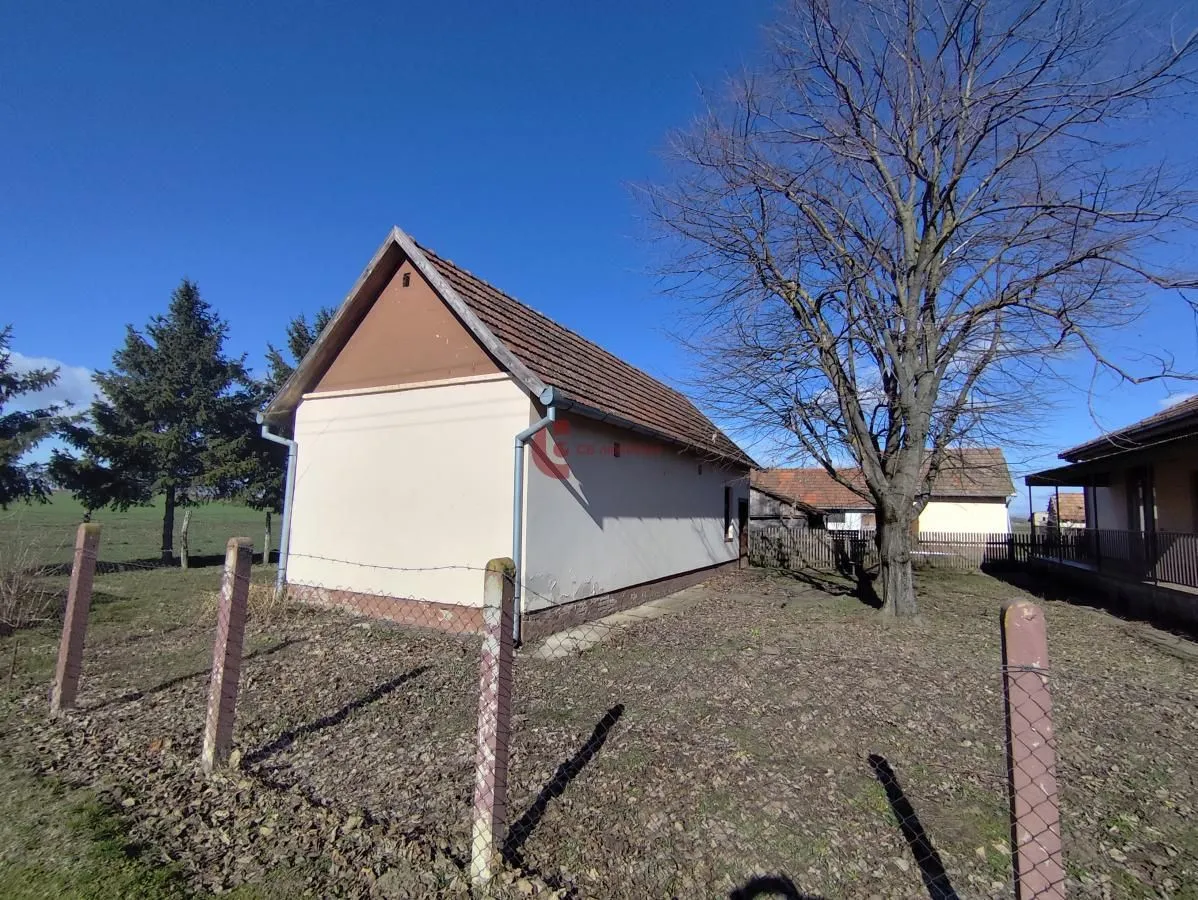 Prodaja, kuća, 185m², Šupljak, Subotica
