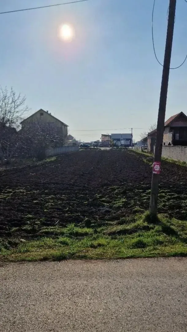 Prodaja, plac, 744m², Novi Banovci, Stara Pazova