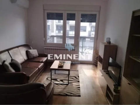 Stan in Zemun Gornji Grad