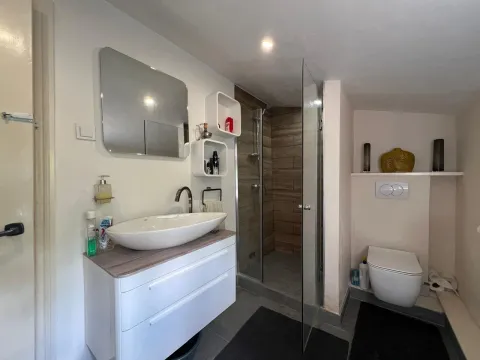 Prodaja, dvosoban stan, 78m², Centar, Podgorica - image 9
