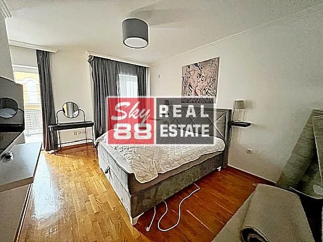 Sale, house, 108m², Savski Venac, Beograd