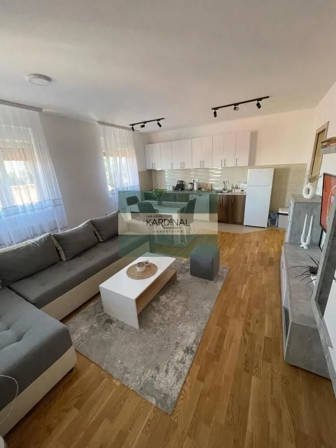 Rent, two bedroom apartment, 64m², Mala vaga, Kragujevac