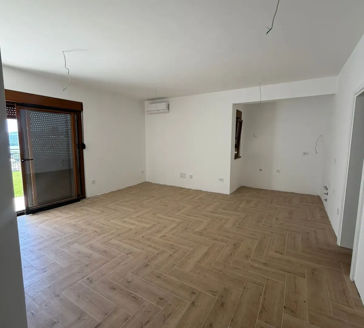 Prodaja, dvosoban stan, 68m², Kava, Tivat