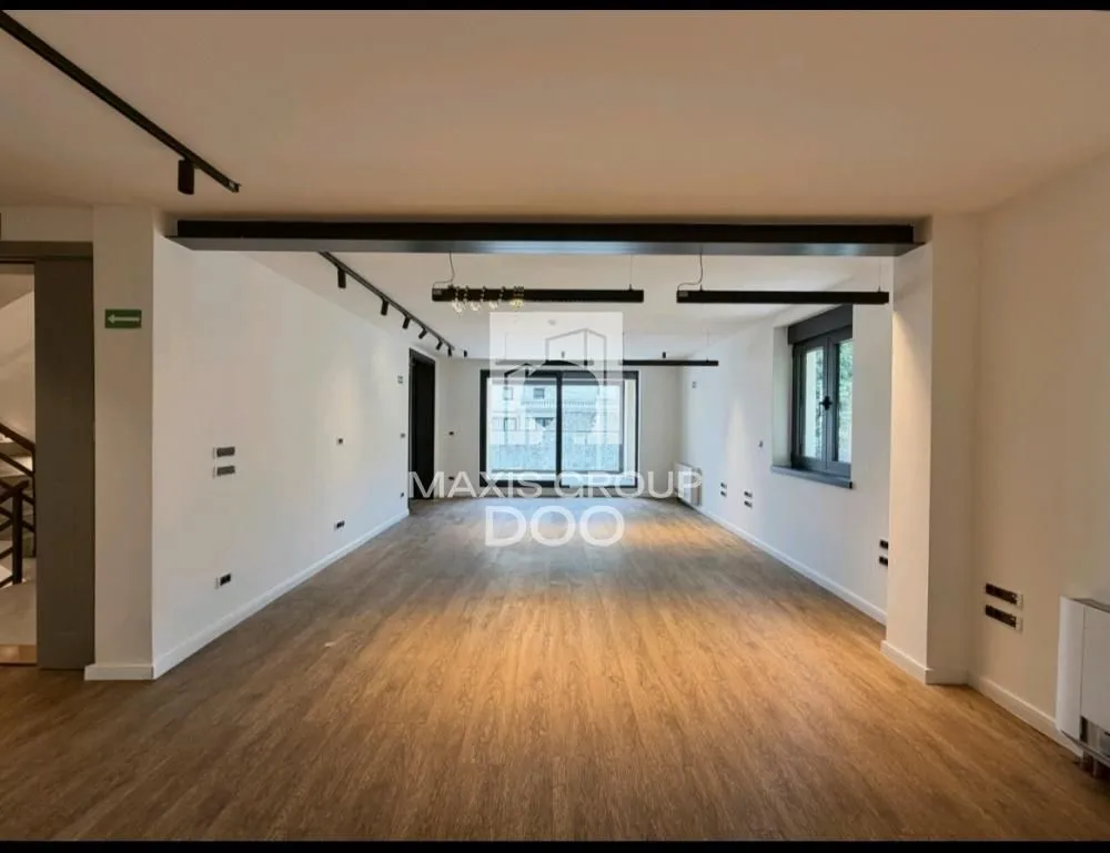 Rent, office space, 563m², Savski Venac, Beograd