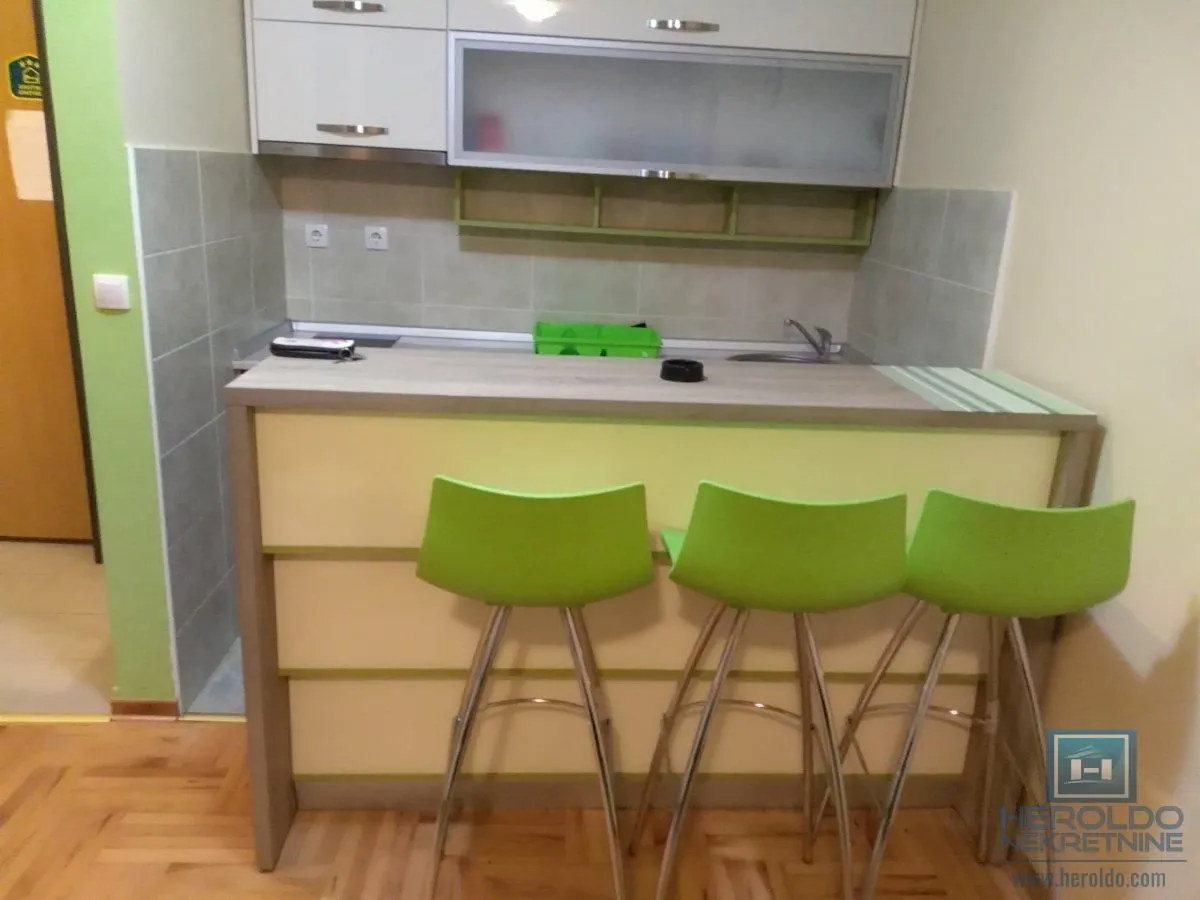 Prodaja, jednosoban stan, 37m², Zlatibor, Srbija