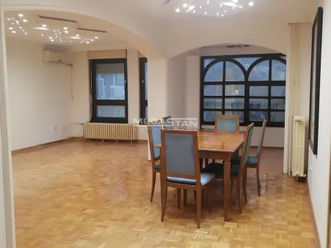 Stan in Kalenić Pijaca