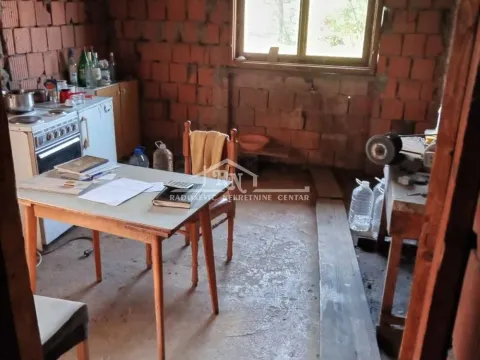 Prodaja, kuća, 607m², Lisović, Barajevo - image 11