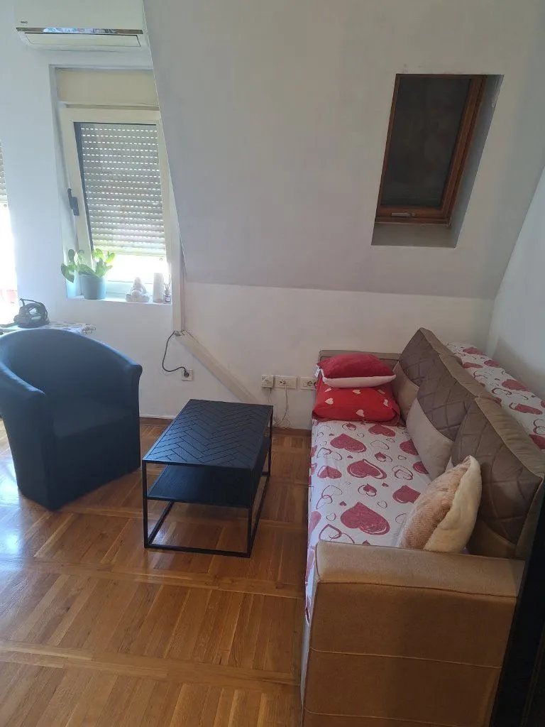 Rent, studio apartment, 24m², Zabjelo, Podgorica