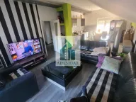 Izdavanje, kuća, 250m², Medijana, Niš - image 12