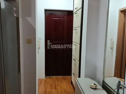 Izdavanje, stan, 23m², Krnjaca, Palilula Sve Podlokacije - image 6