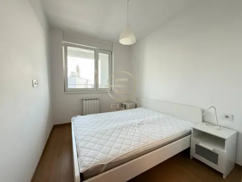 Rent, two bedroom apartment, 40m², Bulevar Evrope, Novi Sad Sve Podlokacije - image 9