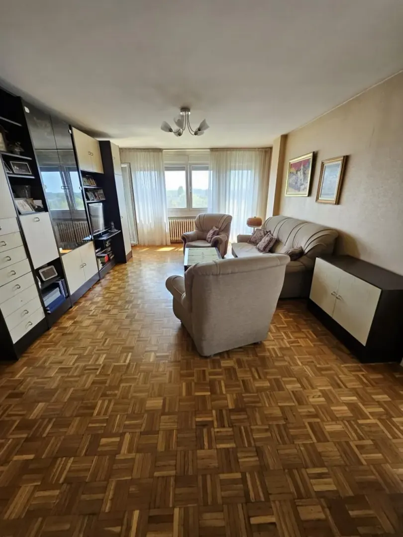 Prodaja, trosoban stan, 87m², Novi Beograd Blok 70, Novi Beograd Sve Podlokacije