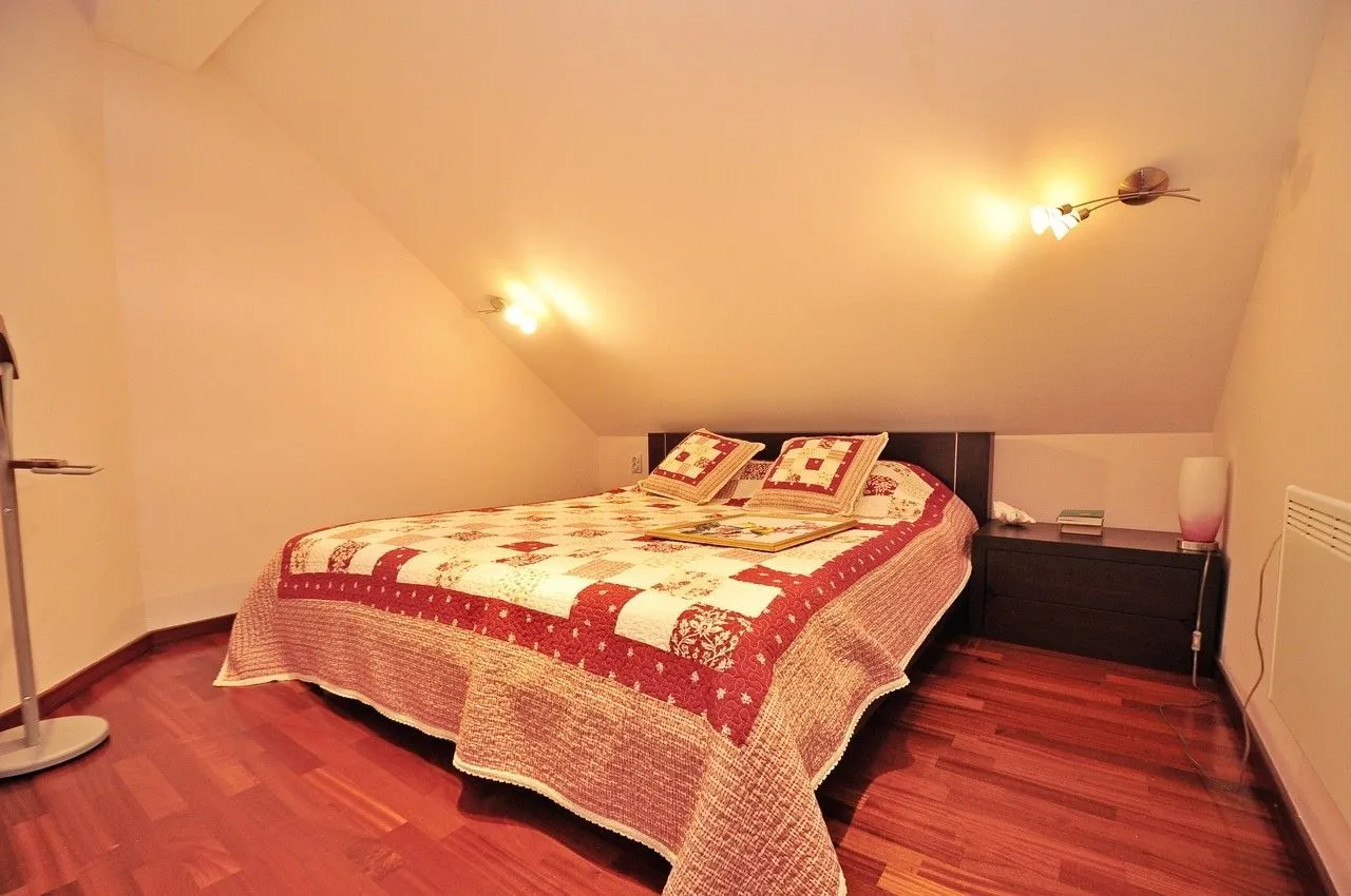 Prodaja, kuća, 222m², Donja Lastva, Tivat