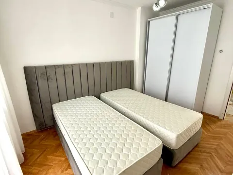 Izdavanje, dvosoban stan, 70m², Preko Morače, Podgorica - image 7