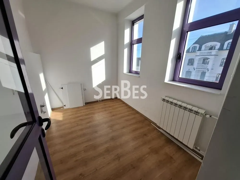Rent, office space, 200m², Adamovićevo Naselje, Novi Sad Sve Podlokacije