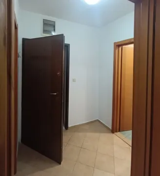 Prodaja, jednosoban stan, 36m², Stari Aerodrom, Podgorica - image 4