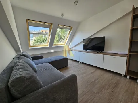 Prodaja, jednosoban stan, 32m², Centar, Novi Sad - image 2