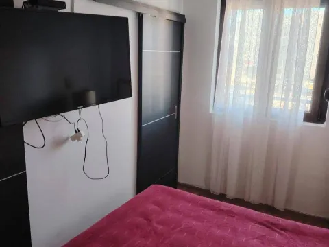Sale, one bedroom apartment, 40m², Bečići, Budva - image 3