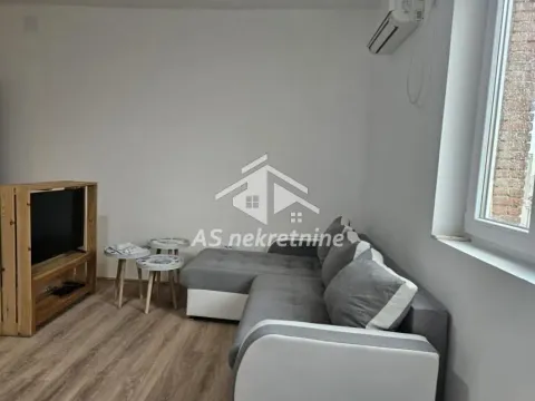 Rent, two bedroom apartment, 47m², Đeram Pijaca, Beograd - image 2