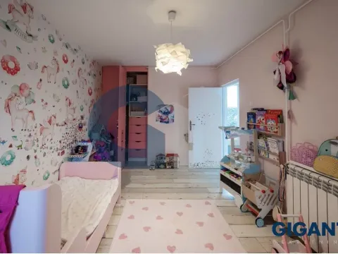 Prodaja, četvorosoban stan, 180m², Vidikovački venac, Rakovica - image 9