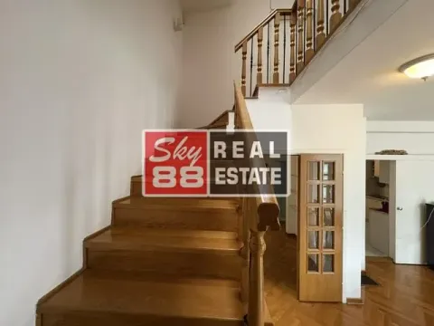 Rent, house, 250m², Savski Venac, Beograd - image 10