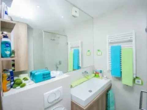 Izdavanje, jednosoban stan, 57m², Stari Aerodrom, Podgorica - image 6