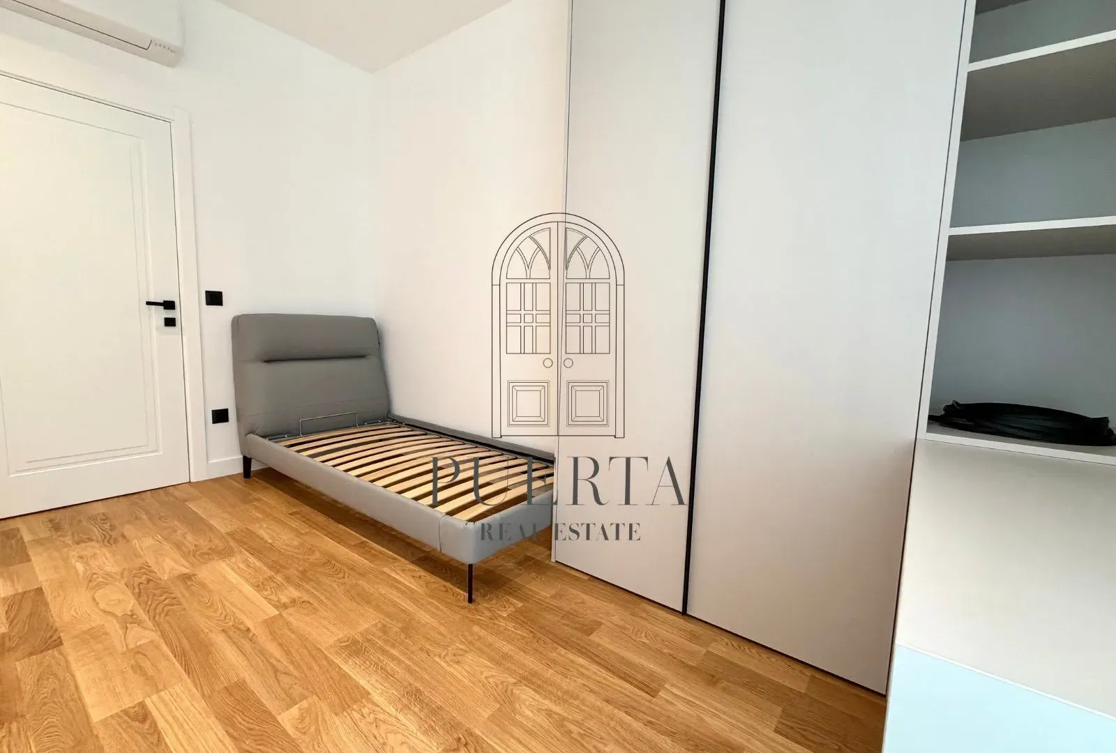 Rent, house, 130m², Ibričevina, Podgorica