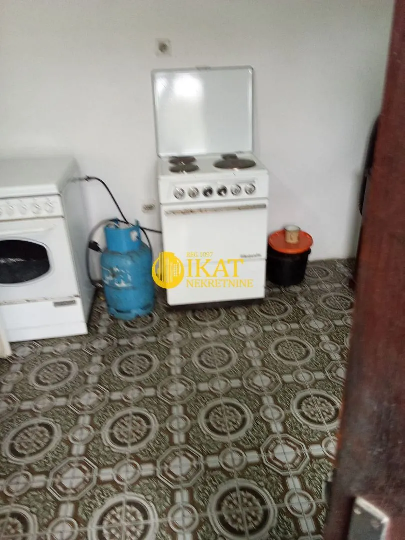 Prodaja, kuća, 81m², Titel, Novi Sad