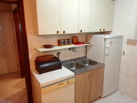 Izdavanje, dvosoban stan, 65m², Zagorič, Podgorica - image 5