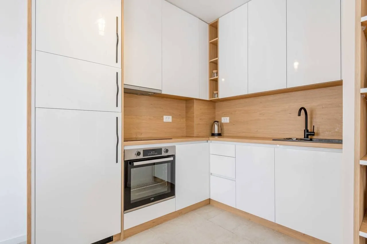 Rent, one bedroom apartment, 34m², Bečići, Budva