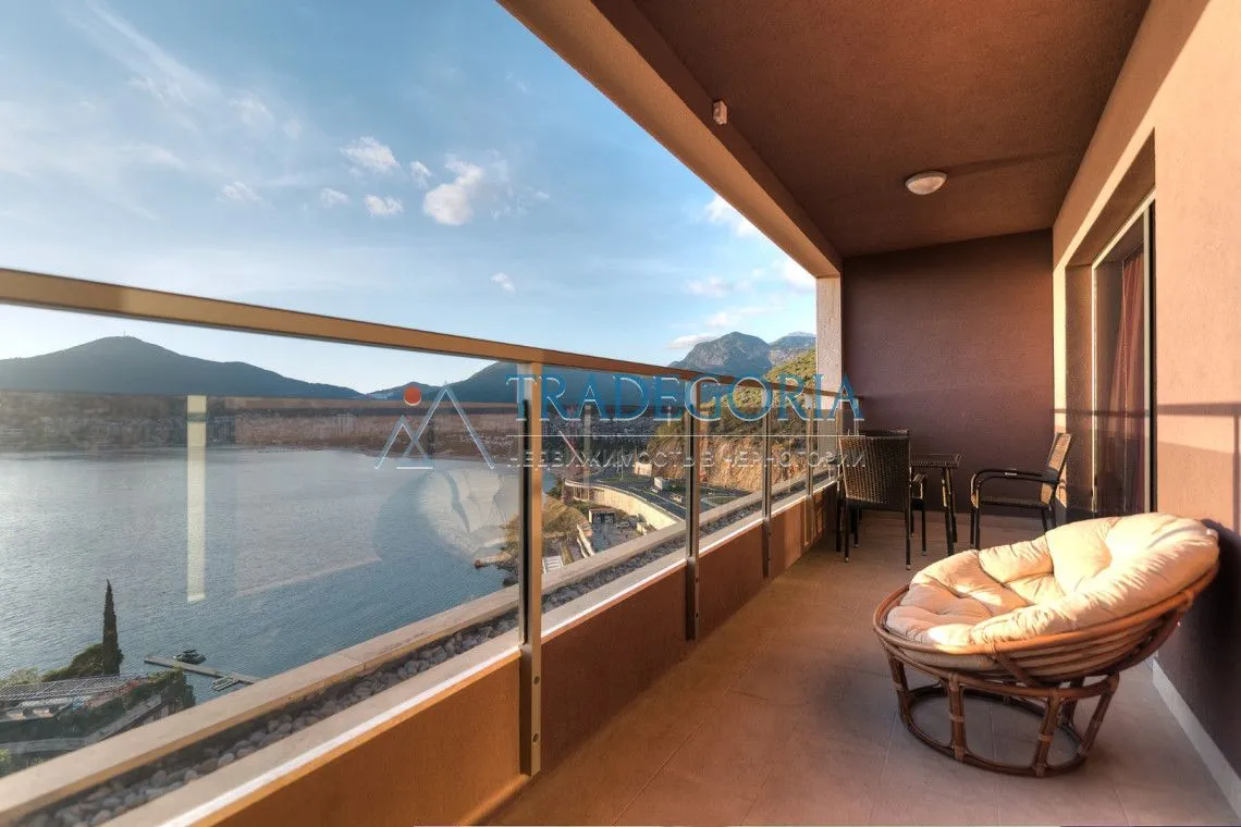 Prodaja, trosoban stan, 104m², Budva, Crna Gora