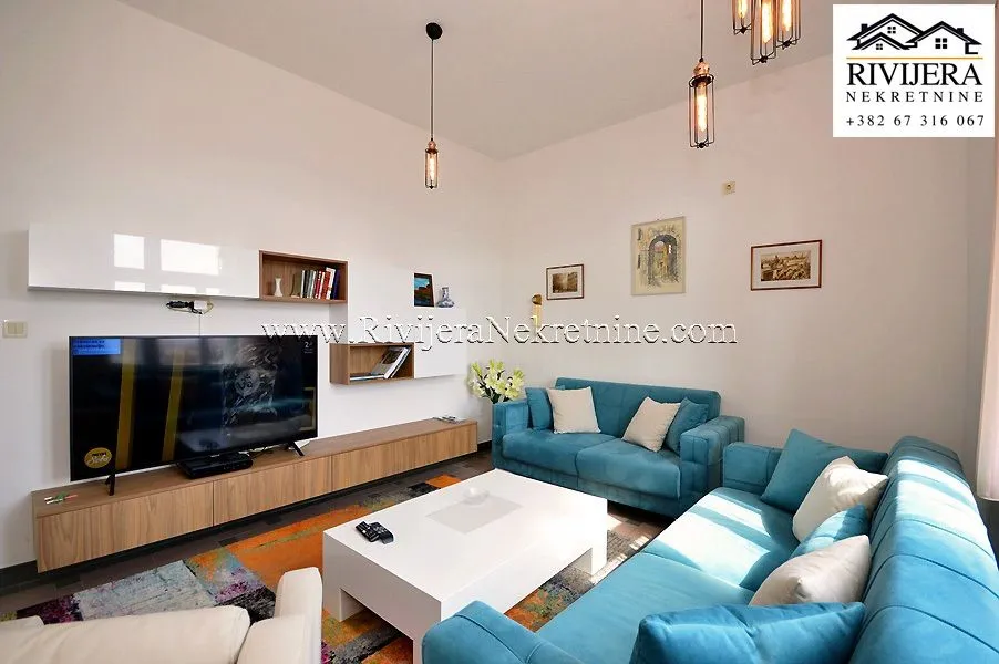 Prodaja, kuća, 90m², Centar, Herceg Novi