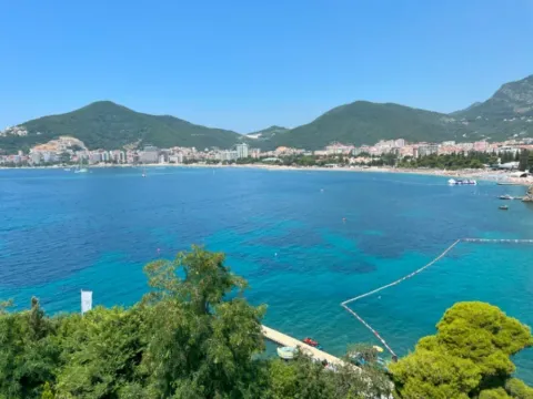 Prodaja, dvosoban stan, 286m², Budva, Crna Gora