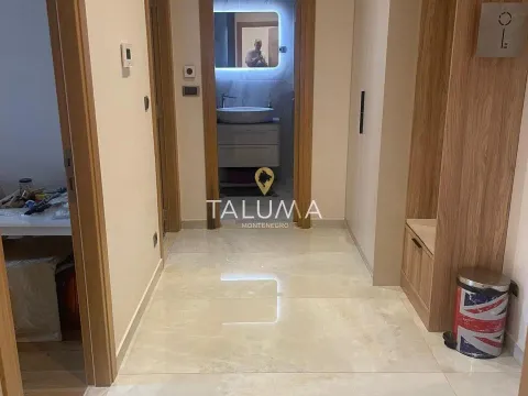 Izdavanje, dvosoban stan, 75m², Preko Morače, Podgorica - image 8