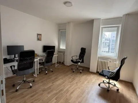 Rent, three bedroom apartment, 85m², Bulevar Oslobodjenja, Novi Sad Sve Podlokacije - image 9