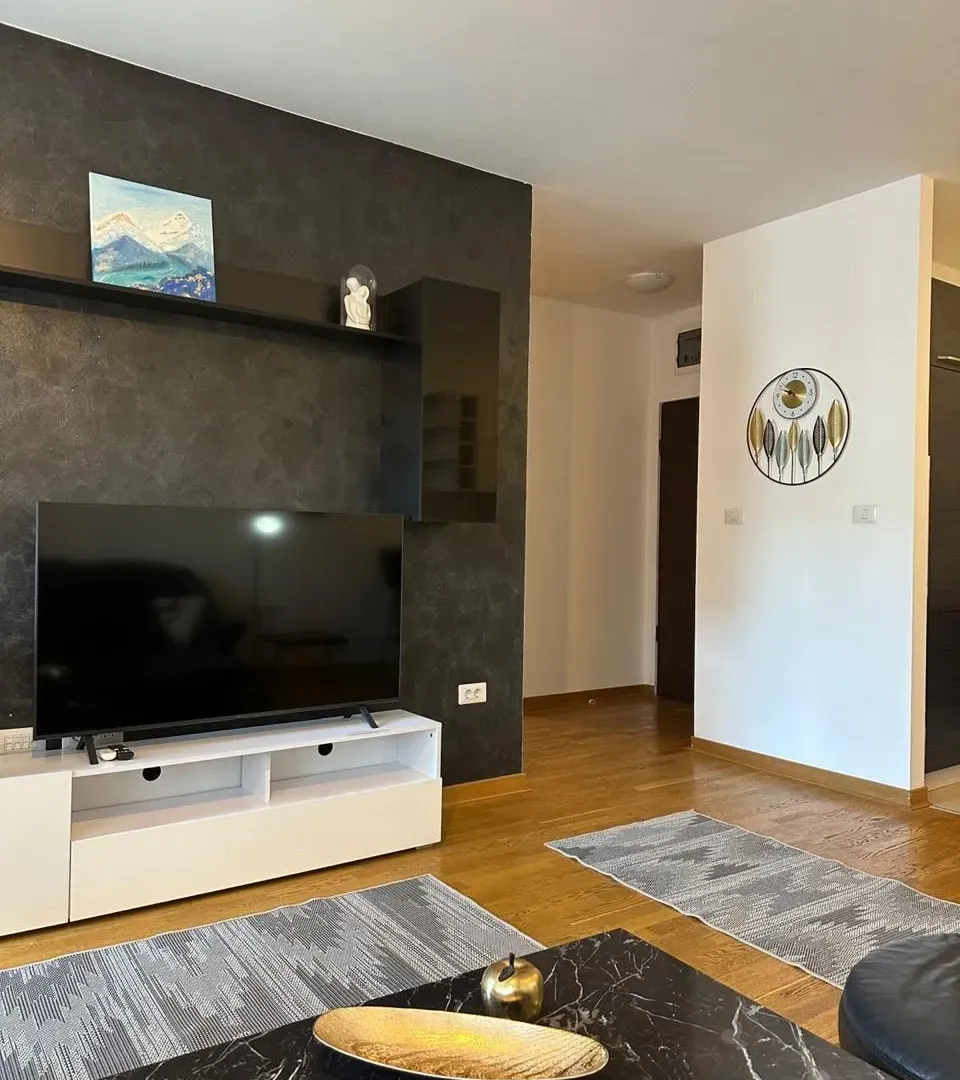 Rent, two bedroom apartment, 64m², City Kvart, Podgorica