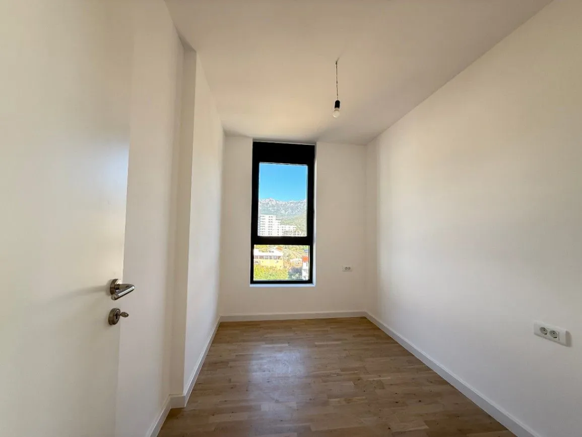 Sale, three bedroom apartment, 73m², Ilino, Bar