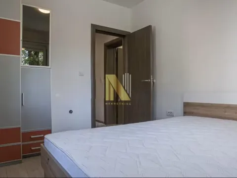 Izdavanje, trosoban stan, 82m², Novo naselje, Novi Sad - image 8