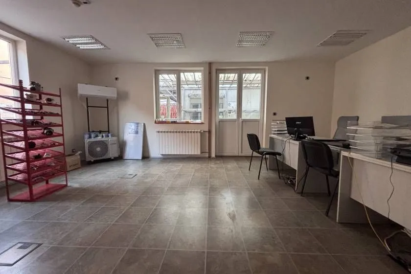 Rent, office space, 360m², Zemun Meandri, Zemun Sve Podlokacije