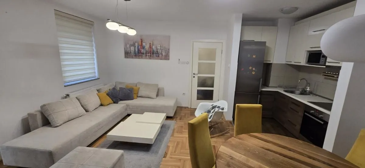 Prodaja, trosoban stan, 63m², Nova Detelinara, Novi Sad Sve Podlokacije