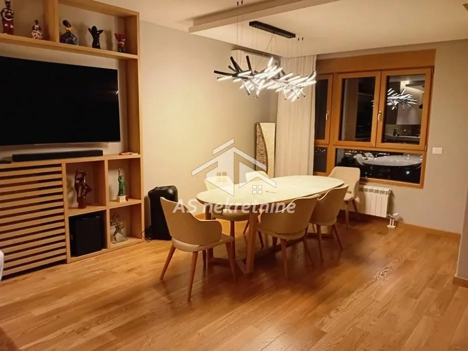Rent, three bedroom apartment, 98m², Novi Beograd Blok 65, Novi Beograd Sve Podlokacije