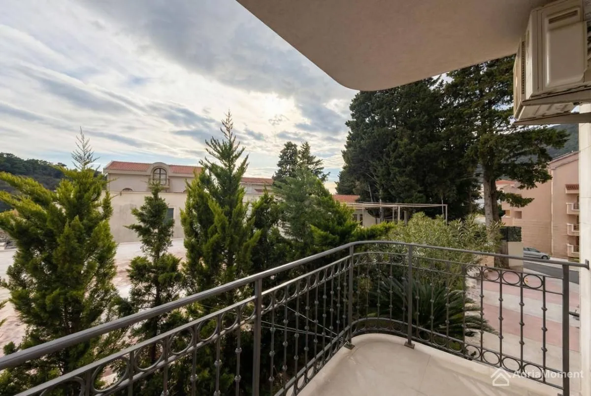 Prodaja, jednosoban stan, 53m², Petrovac, Budva