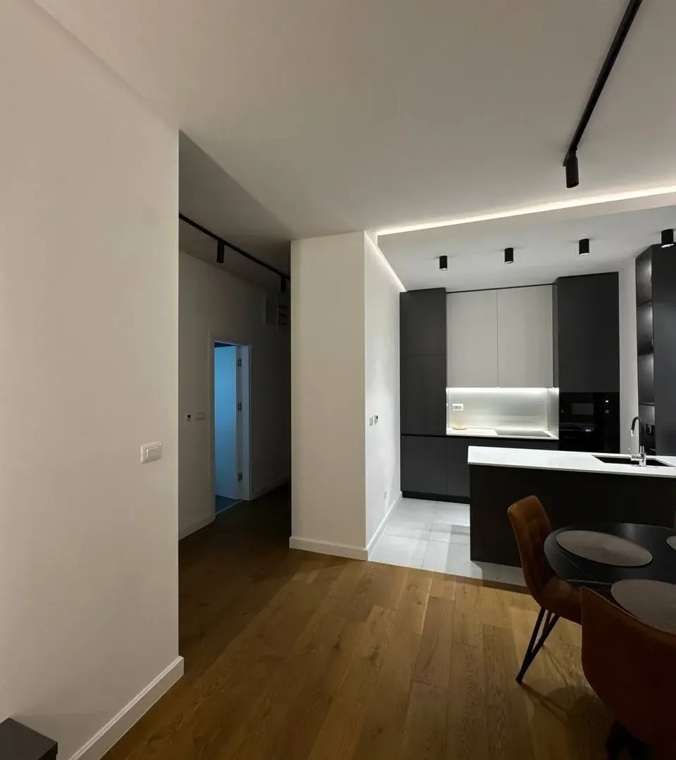 Sale, two bedroom apartment, 77m², Centar, Bar